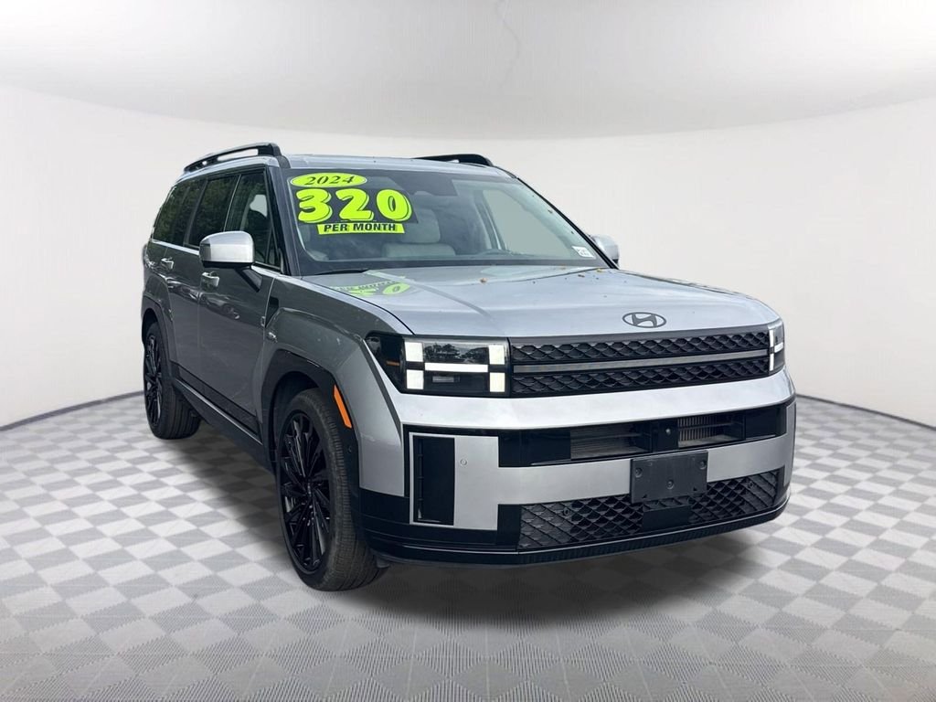 Used 2024 Silver Hyundai Calligraphy image 3