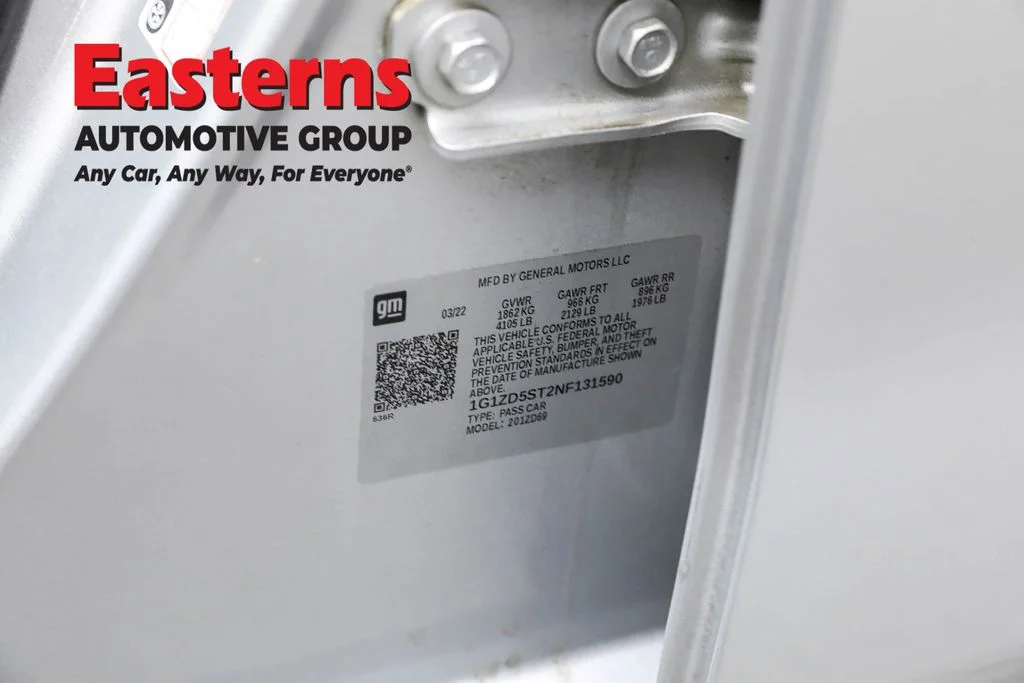 Used 2022 Silver Chevrolet LT image 33
