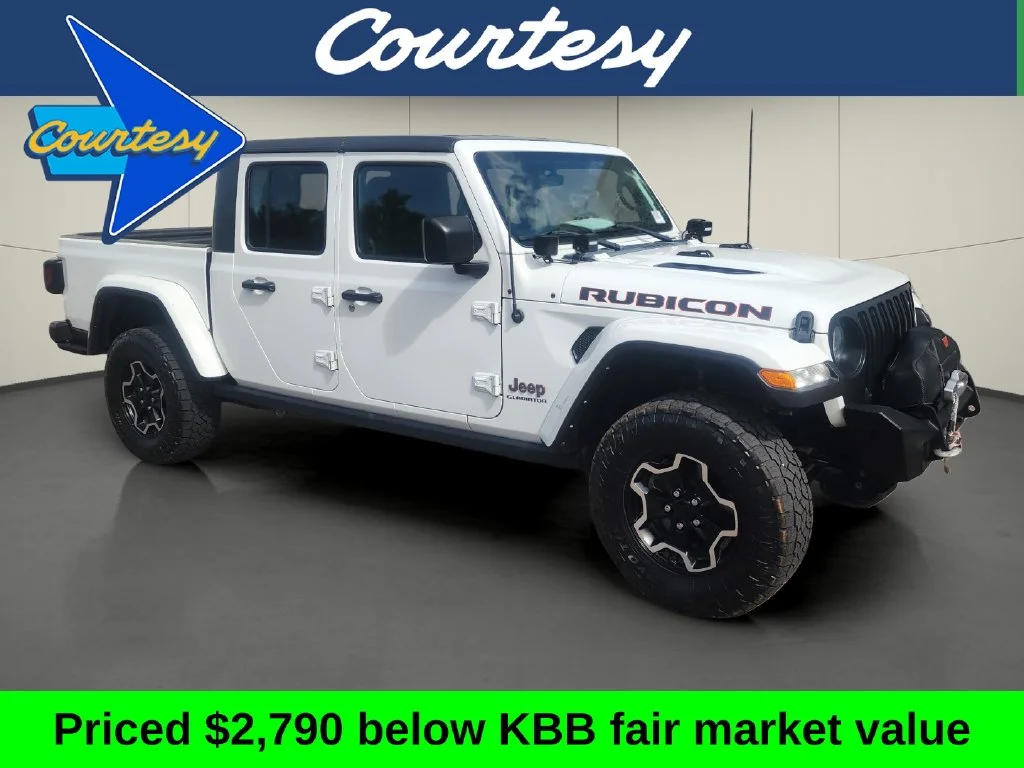 Used 2022 White Jeep Rubicon image 1