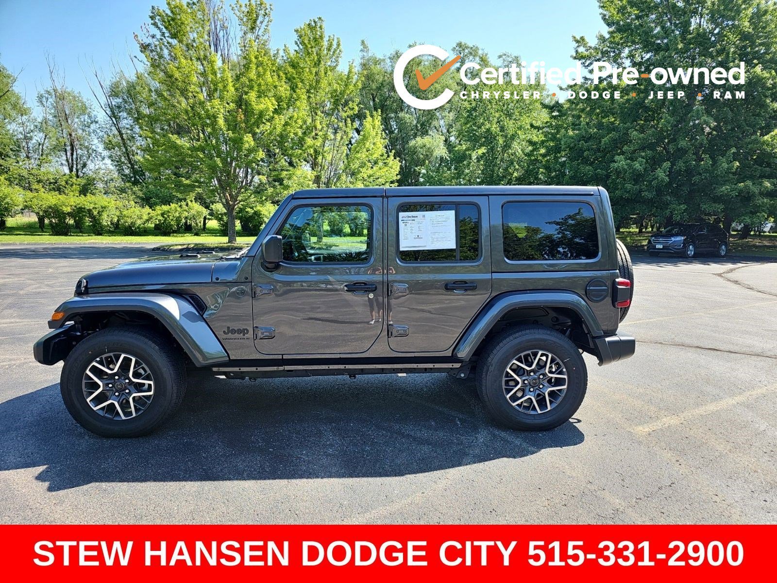 2025 Jeep Wrangler Sahara's photo