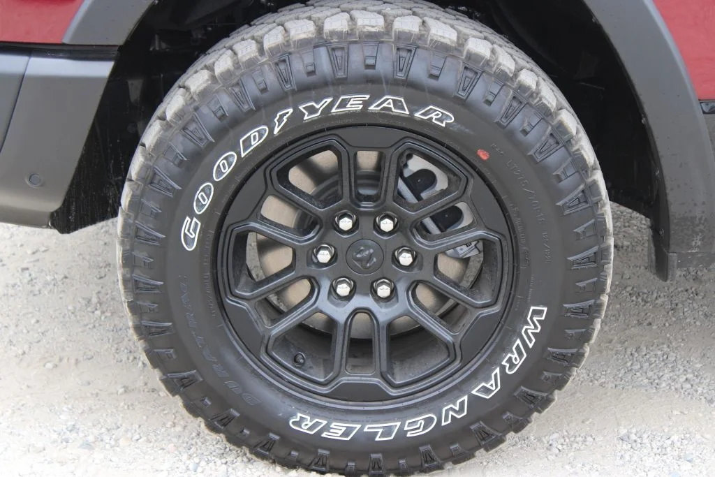 2026 RAM 1500 Rebel - Photo 8