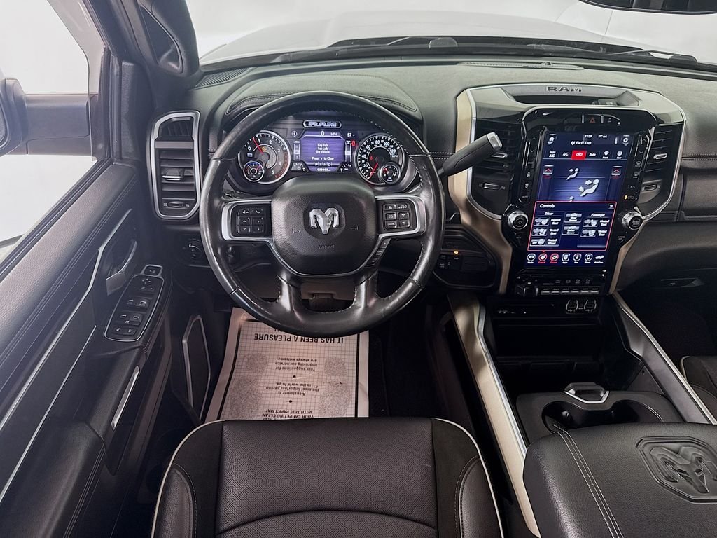 Used 2019 Diamond Black Crystal Pearlcoat Ram Laramie image 4
