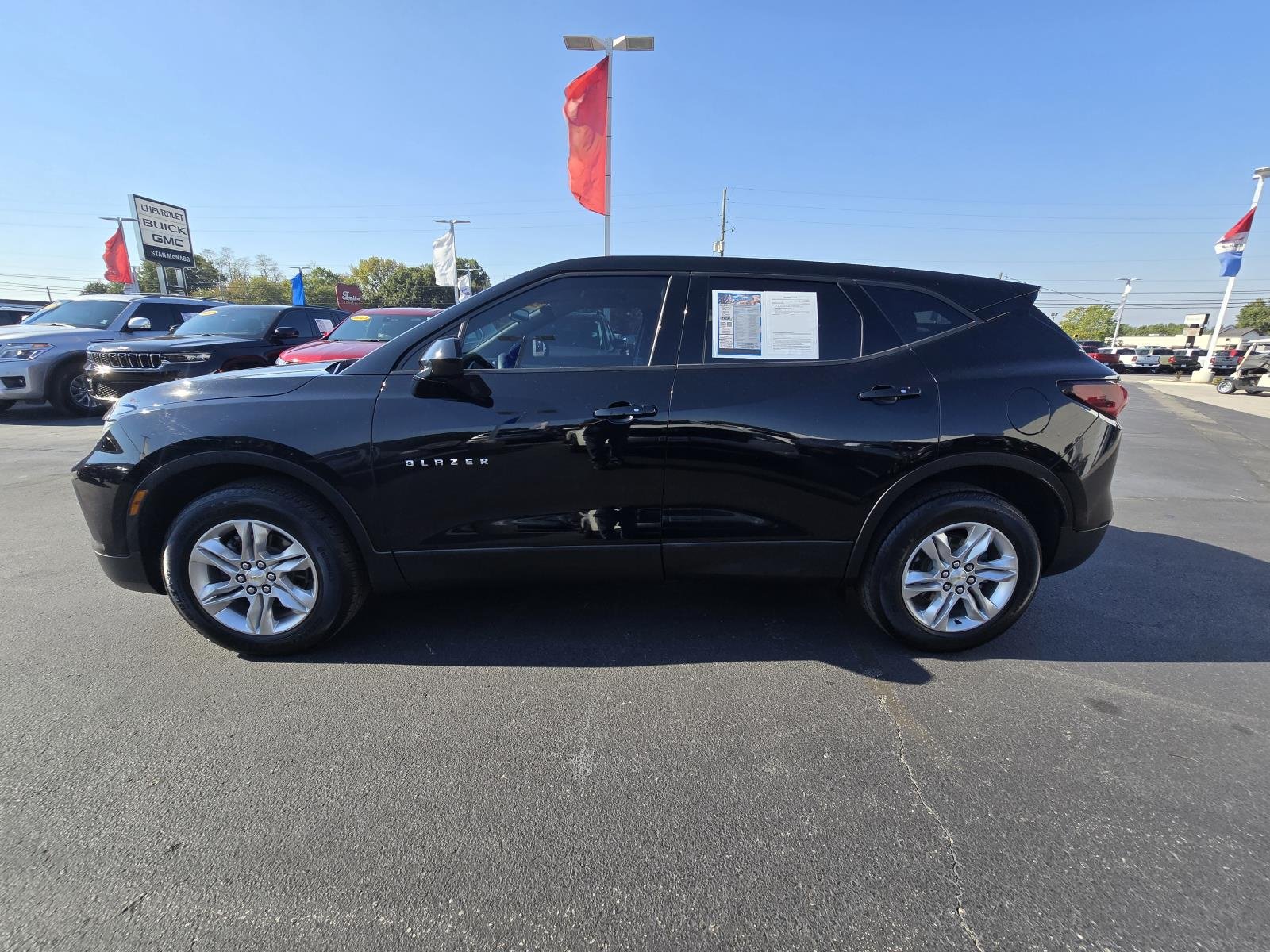 Used 2022 BLACK Chevrolet LT image 4