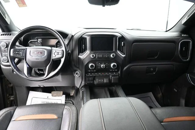 Used 2023 Green GMC AT4 image 31