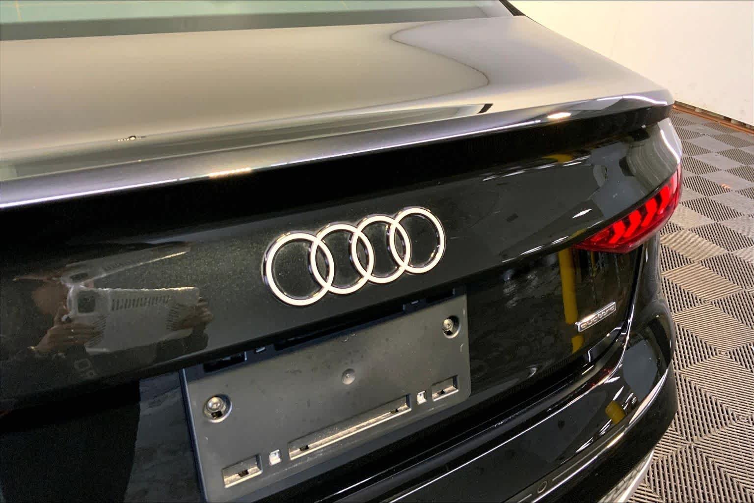 Used 2026 MYTHOS BLACK Audi Premium Plus image 33