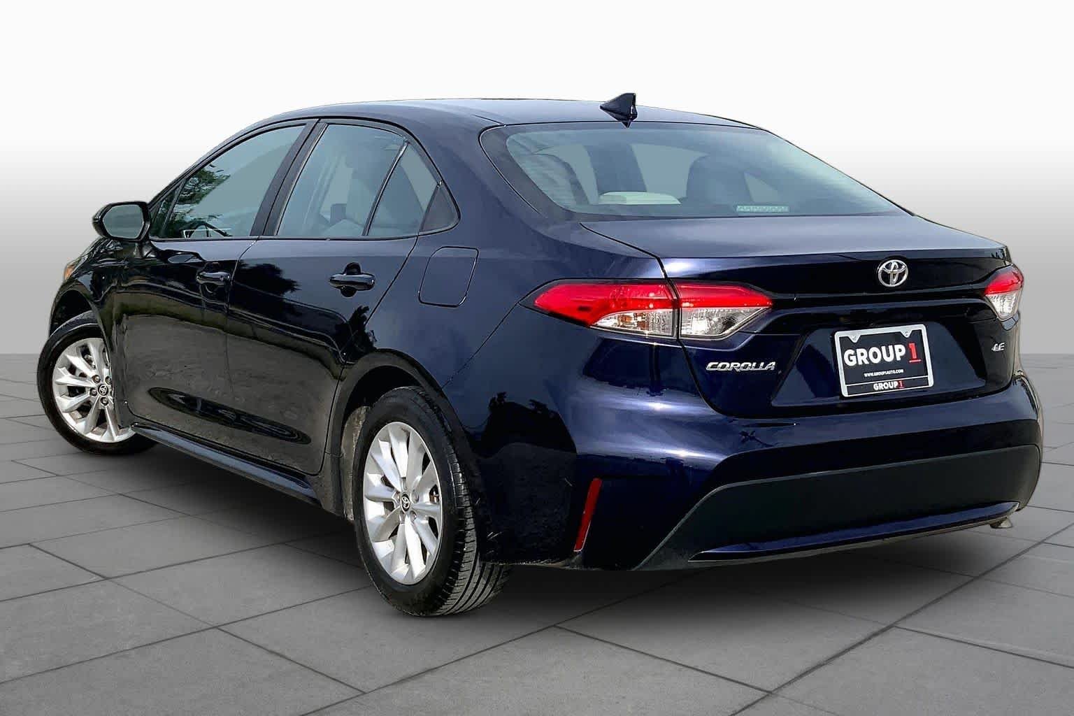 Used 2022 Blueprint Toyota LE image 12
