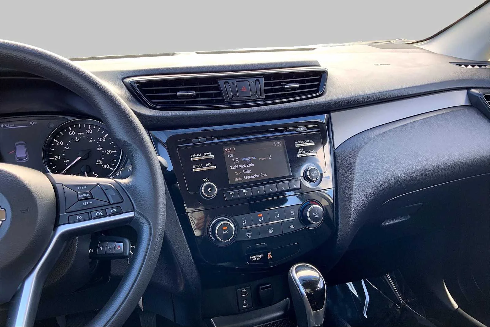 Pre-Owned 2017 Nissan Rogue Sport S