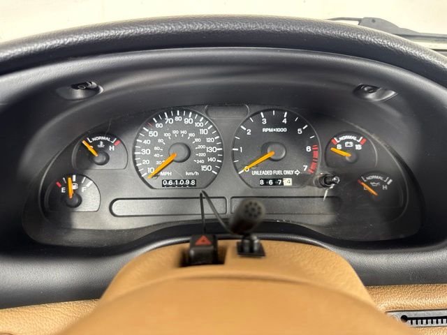 Used 1994 Green Ford GT image 16