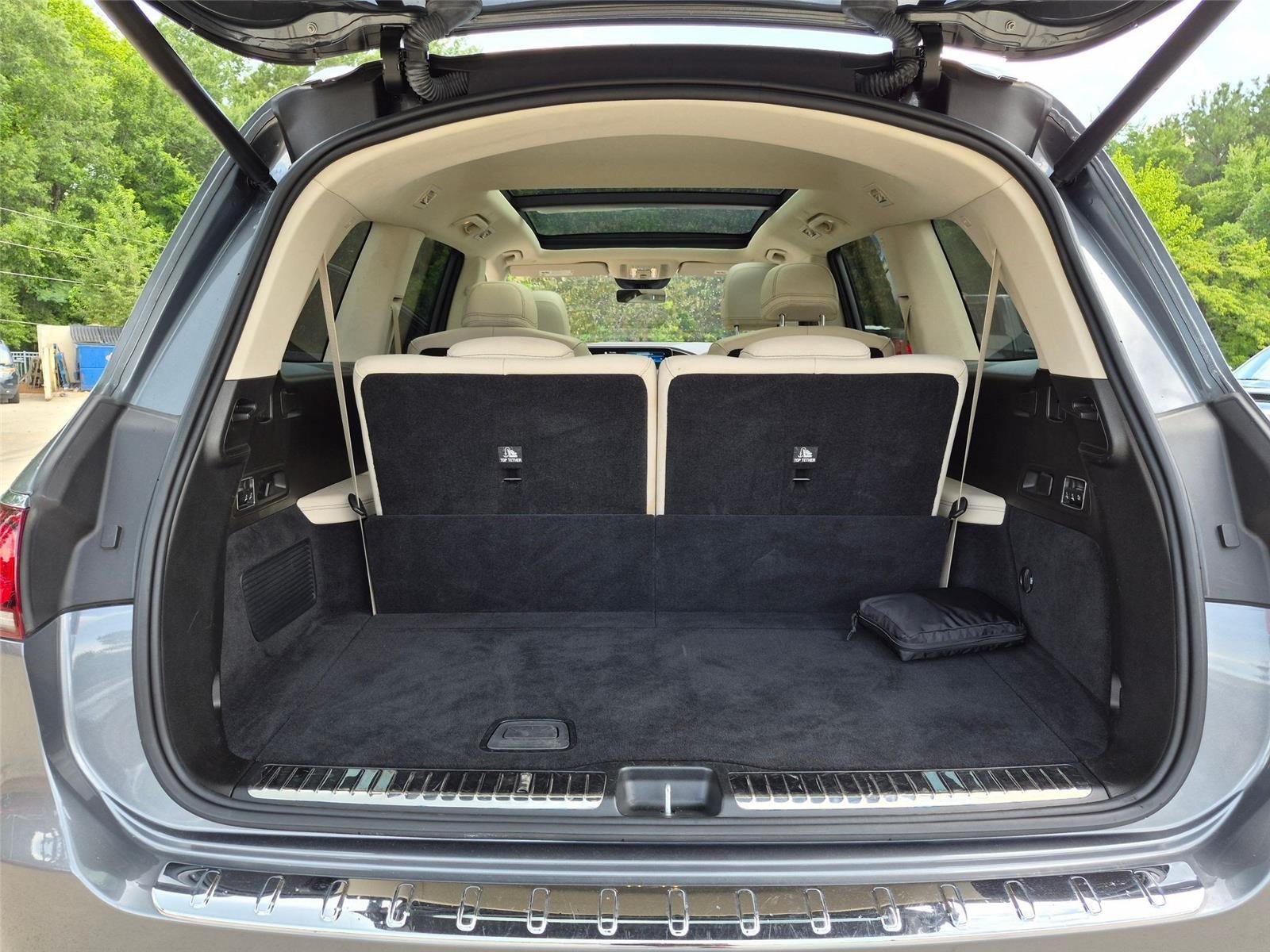 Used 2021 Selenite Grey Metallic Mercedes-Benz GLS 450 image 28