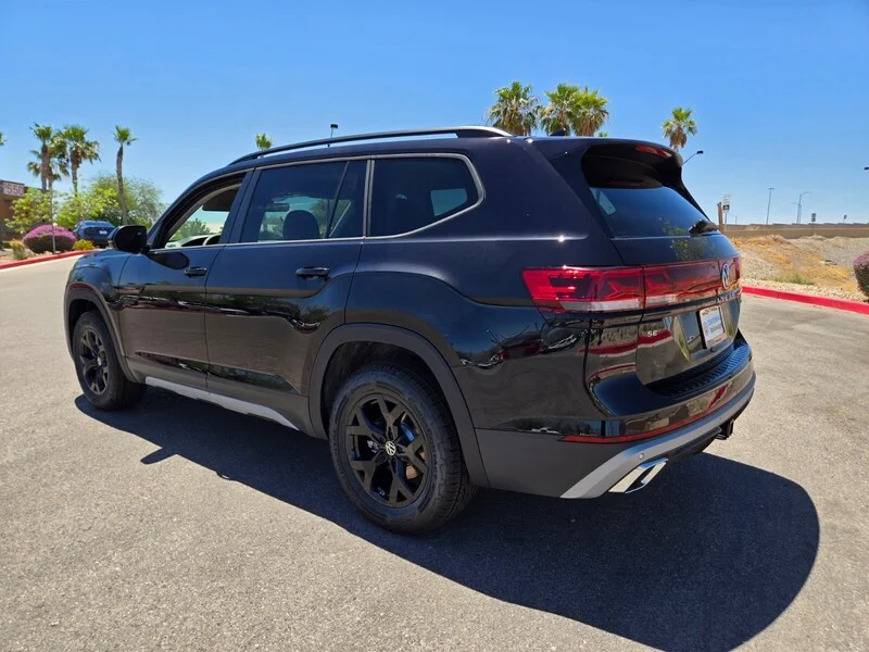 New 2026 Black Volkswagen 2.0T Peak Edition image 3