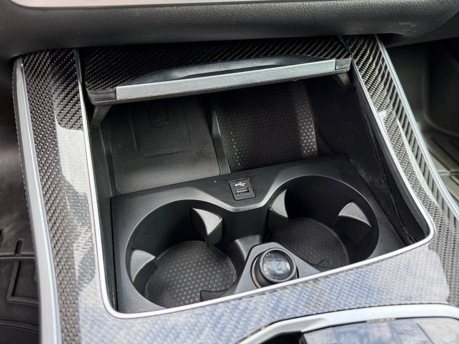Used 2024 Nardo Grey BMW M60i image 21