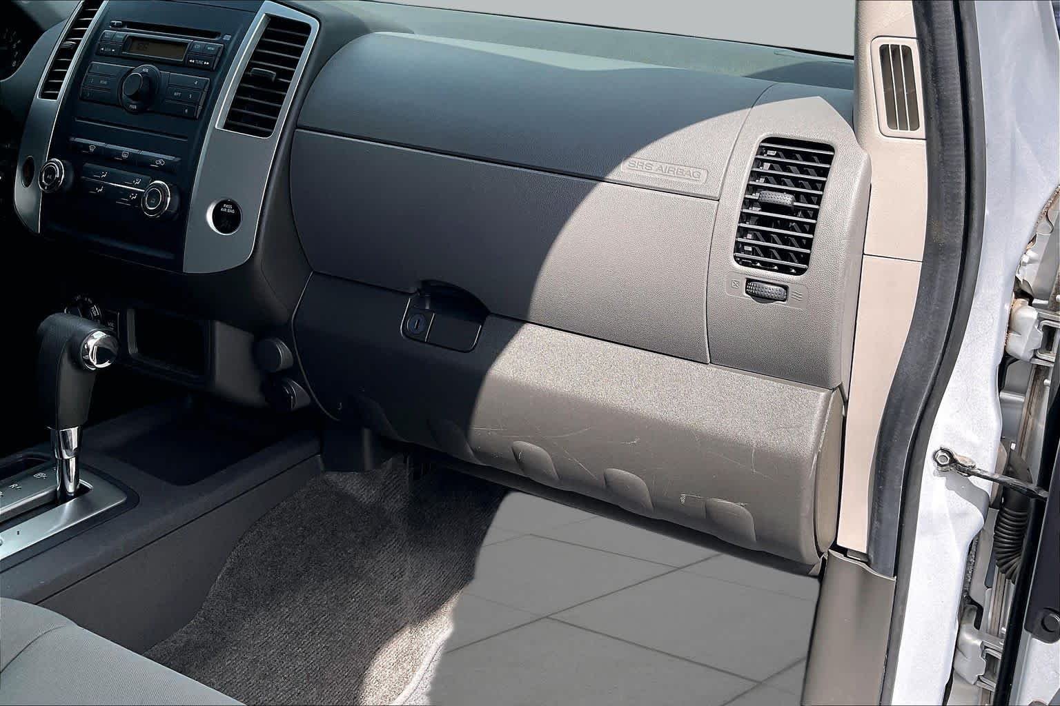 Used 2011 Silver Lightning Nissan S image 16