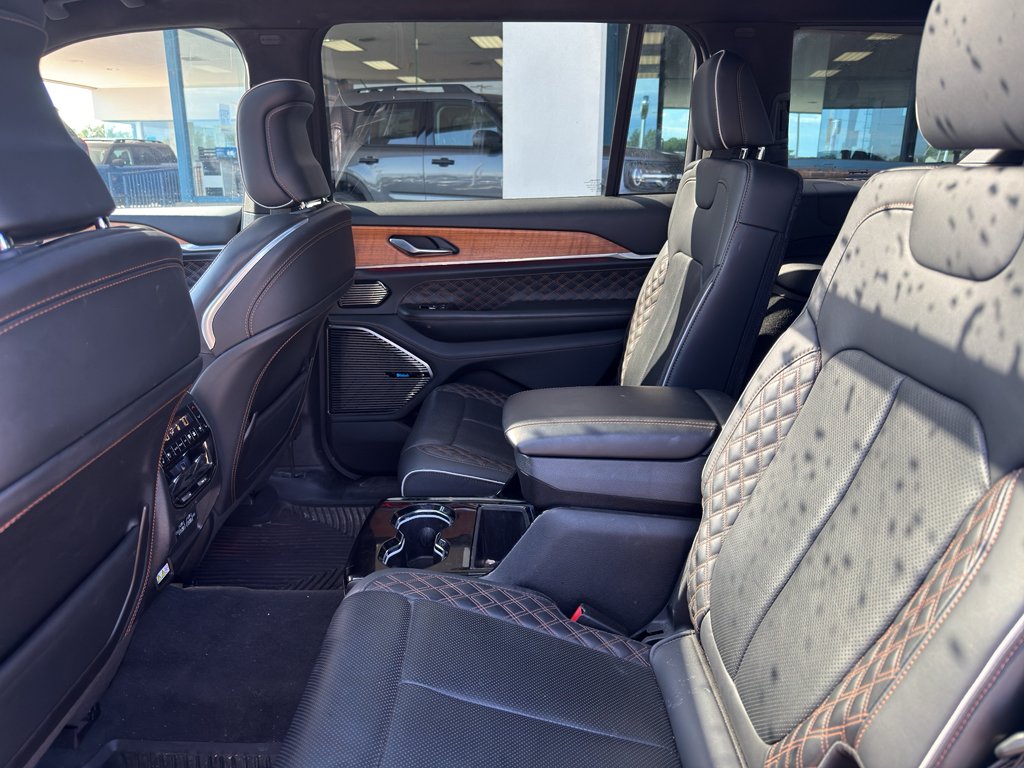 Used 2023 Black Clearcoat Jeep Summit Reserve image 12
