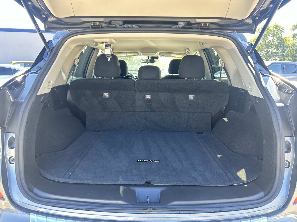 Used 2021 Gray Nissan S image 11