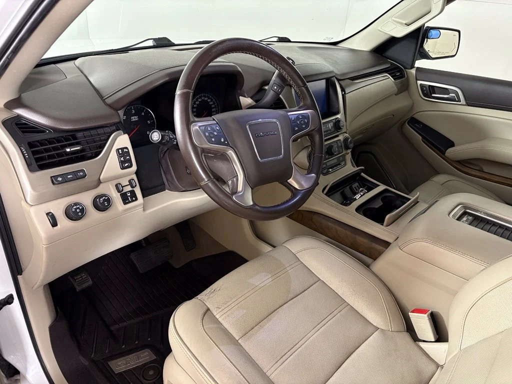 Used 2019 White GMC Denali image 20