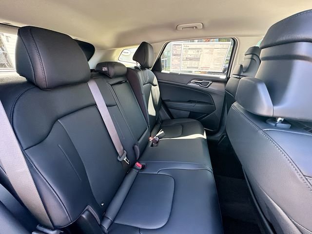 New 2026 Wolf Gray Kia EX image 26