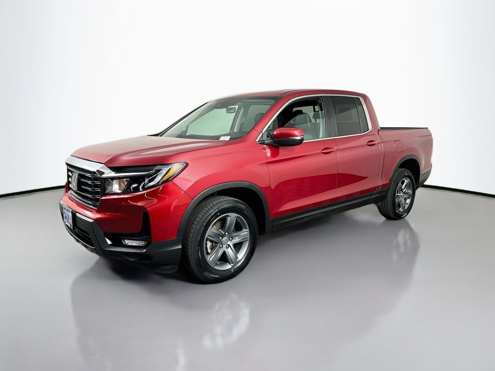 Used 2021 Radiant Red Metallic II Honda RTL image 3