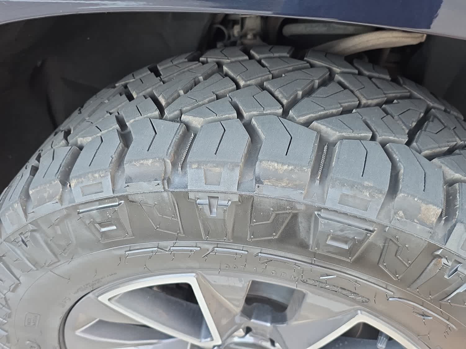 Used 2021 Midnight Blue Metallic Chevrolet Z71 image 6
