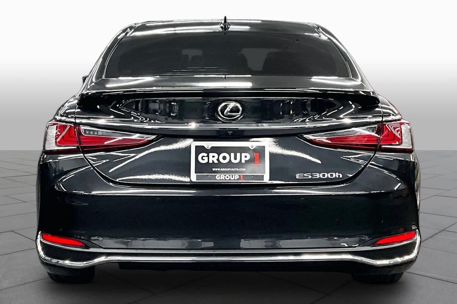 Certified Used 2025 Caviar Lexus  image 5
