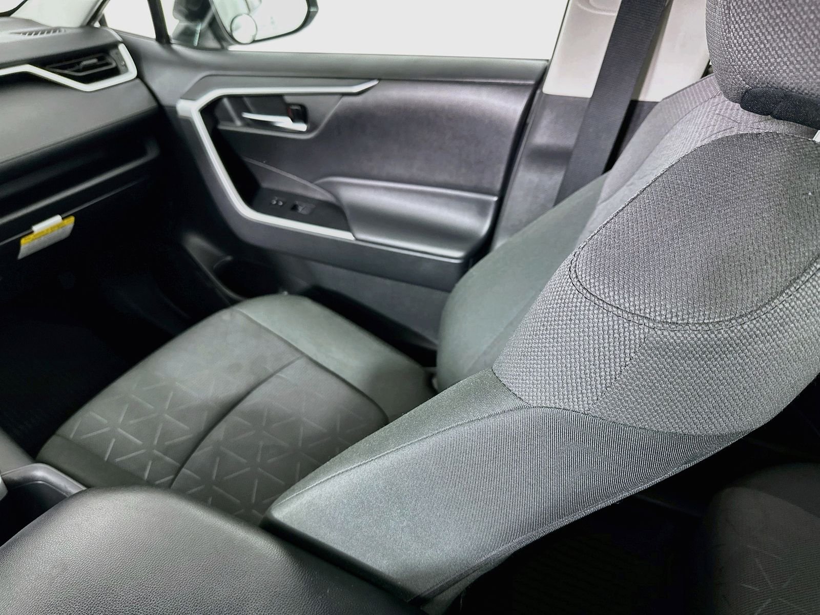 Used 2024 Ice Toyota XLE image 23
