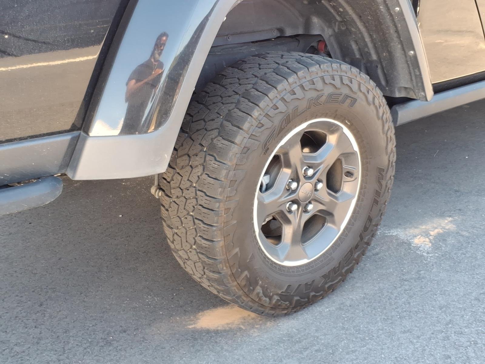 Used 2023 Black Clearcoat Jeep Rubicon image 13