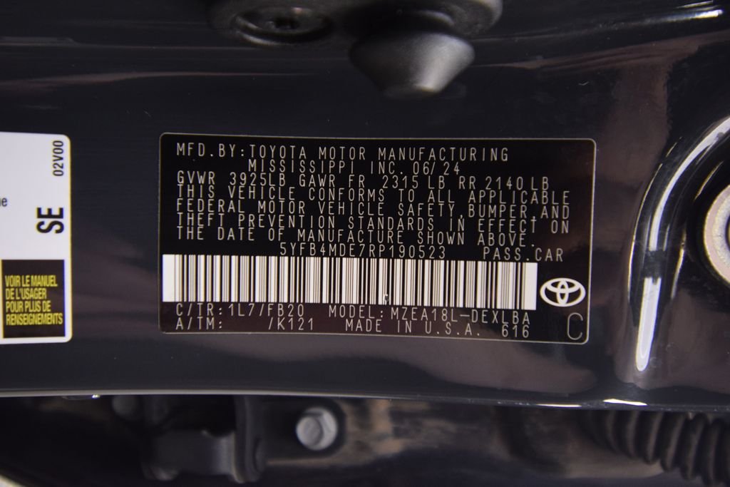 Used 2024 Underground Toyota LE image 28