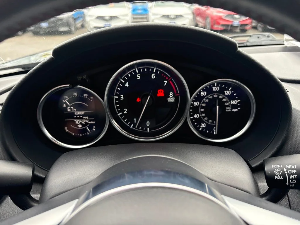Used 2016 Black Mazda Club image 18
