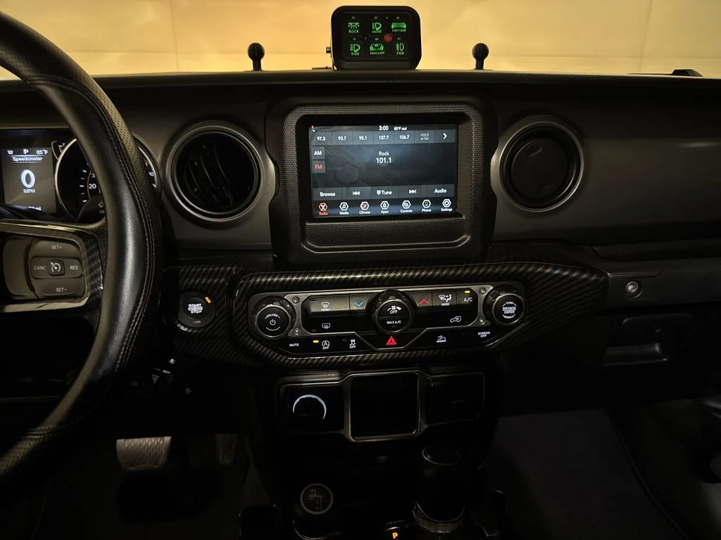 Used 2022 Gray Jeep Willys image 22