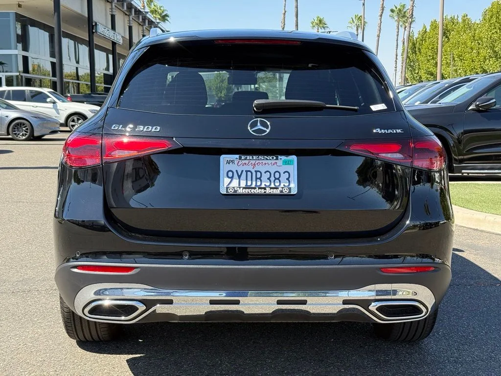 Used 2026 Black Mercedes-Benz GLC 300 image 16
