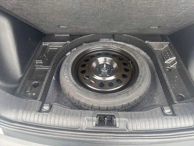 Used 2020 White Ford SEL image 19