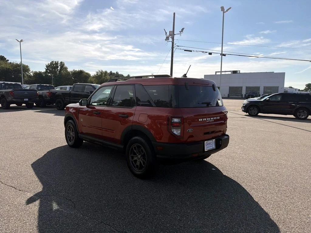 Used 2023 Red Ford Big Bend image 5