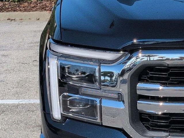 New 2026 Antimatter Blue Metallic Ford Lariat® image 10