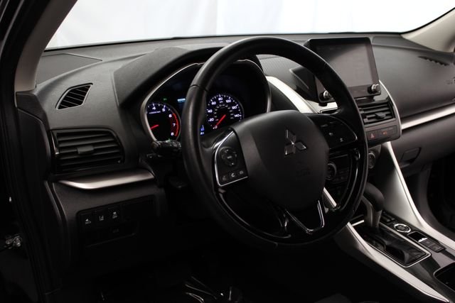 Used 2024  Mitsubishi SEL image 19