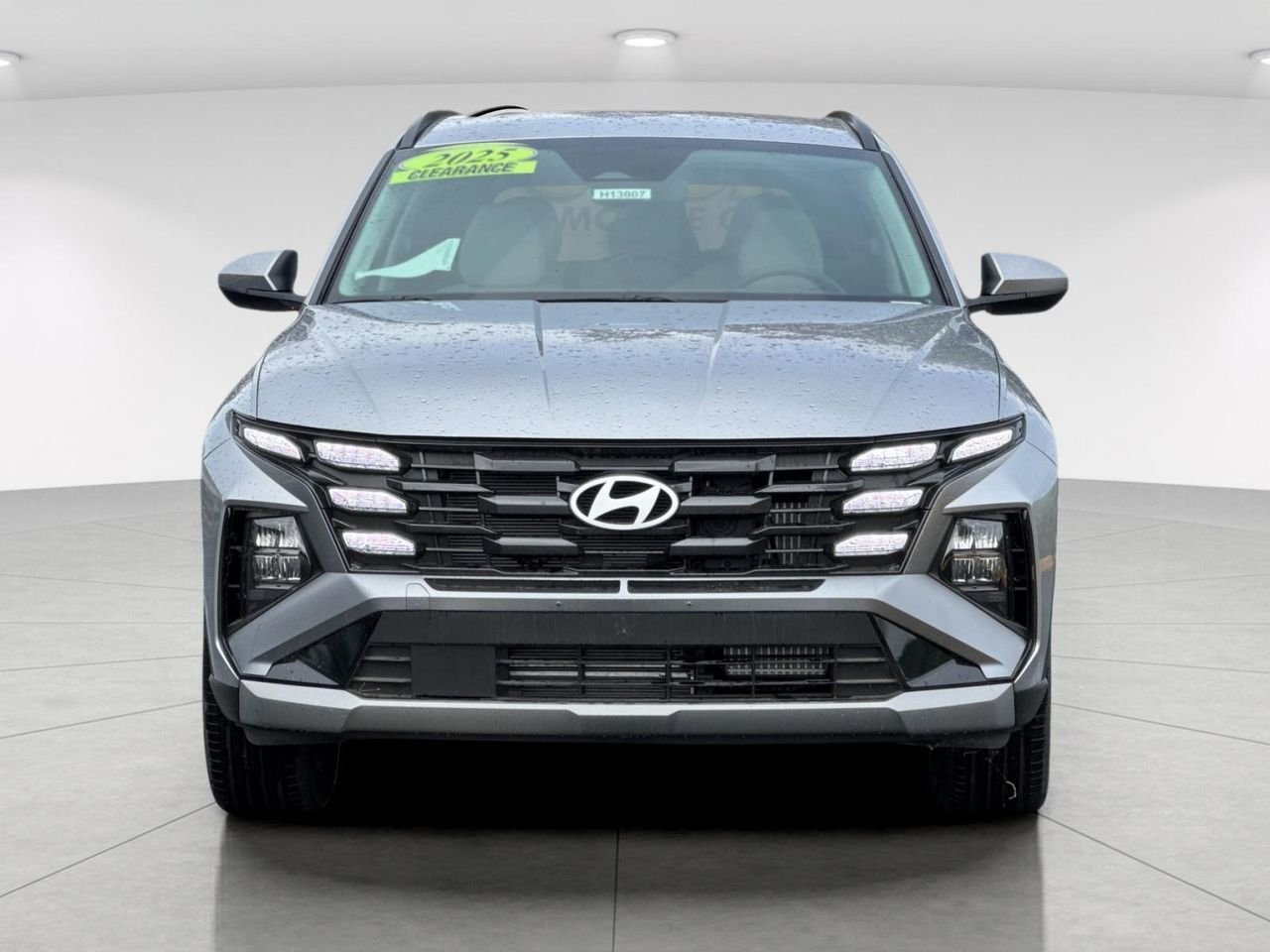 New 2025 Silver Hyundai SEL image 8
