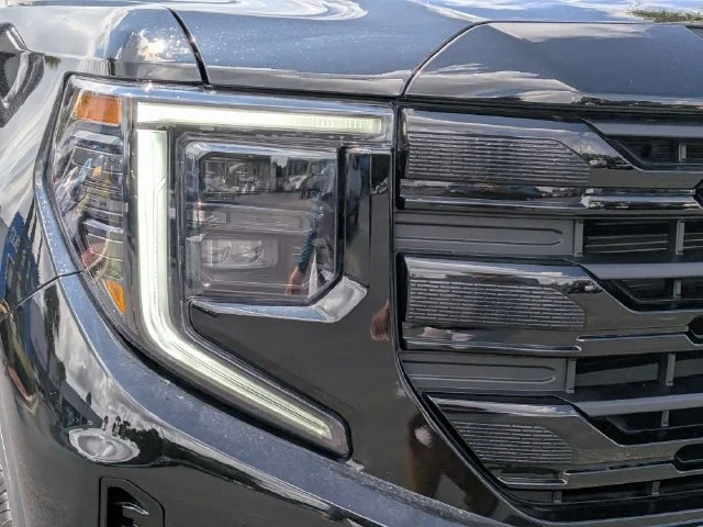 New 2026 Onyx Black GMC Elevation image 9