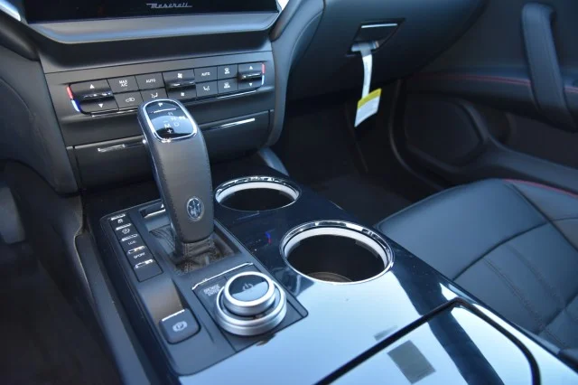 New 2024 Grigio Maratea Metallic Maserati Modena Ultima Q4 image 45