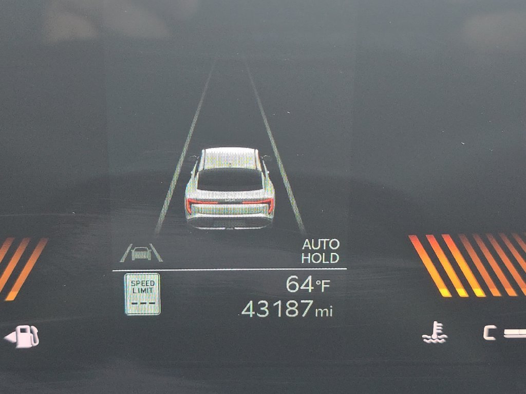 Used 2025 Gray Kia LXS image 21