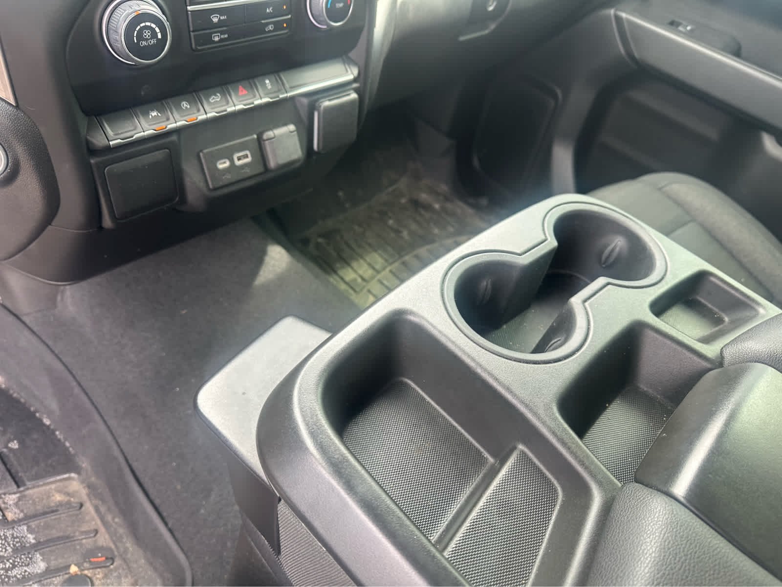 Used 2022 Glacier Blue Metallic Chevrolet Custom image 14