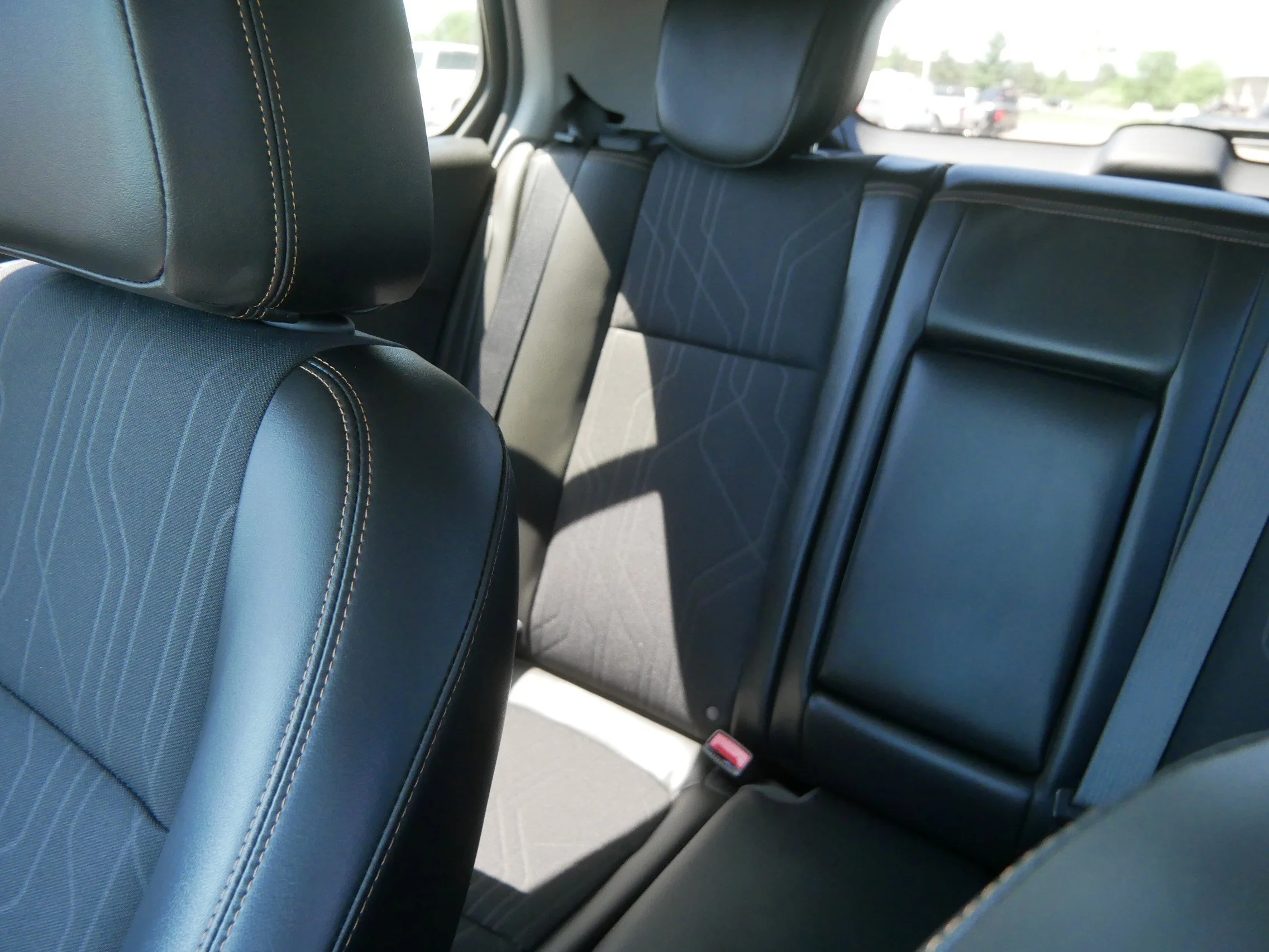 Used 2022 Summit White Chevrolet LT image 12