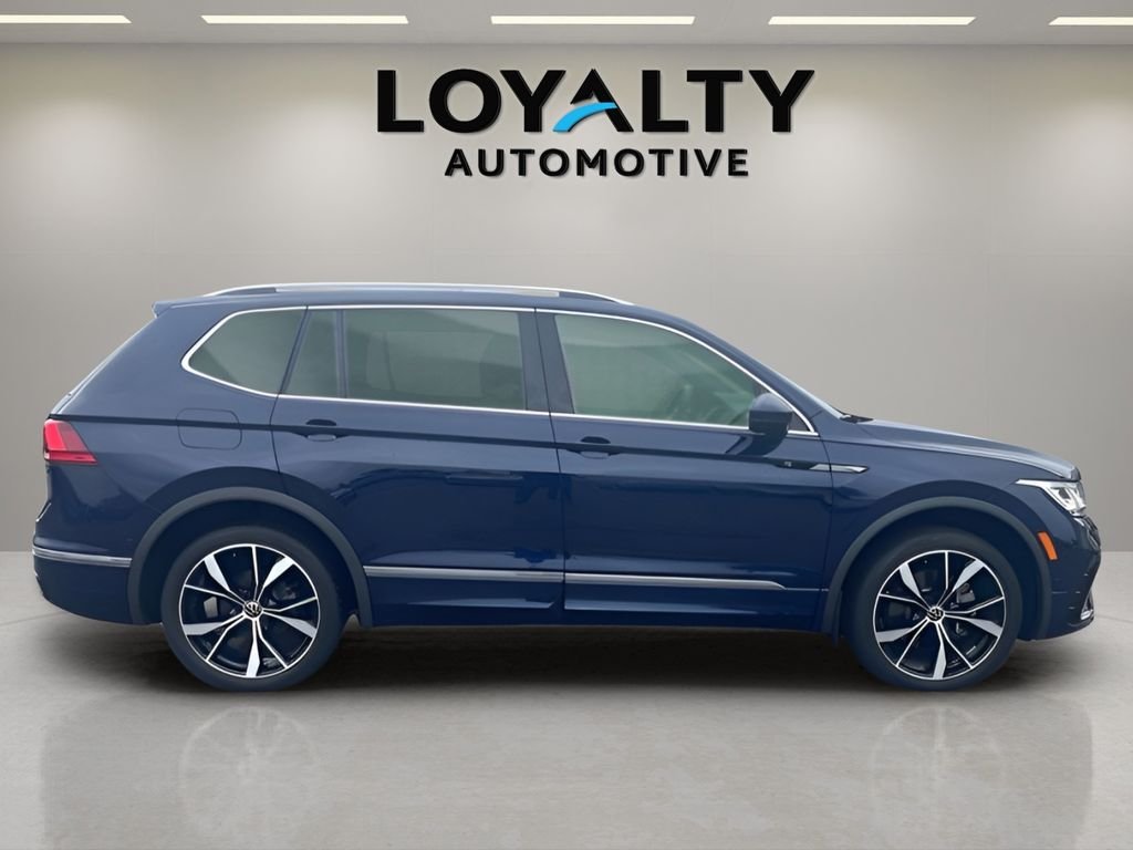Used 2024 Blue Volkswagen 2.0T SEL R-Line image 6