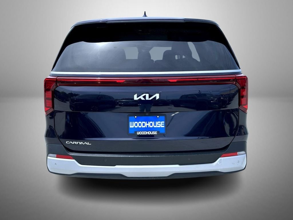 Used 2025 Blue Kia LXS image 6