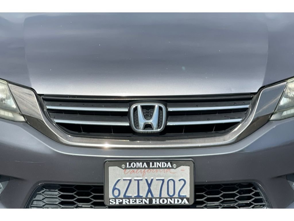 Used 2013 Modern Steel Metallic Honda LX image 13