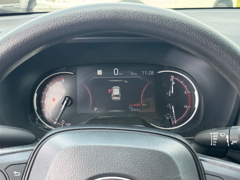 Used 2025 Silver Toyota XLE image 23