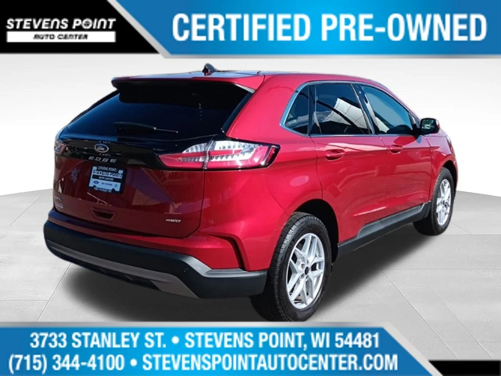 Used 2023 Rapid Red Metallic Tinted Clearcoat Ford SEL image 9