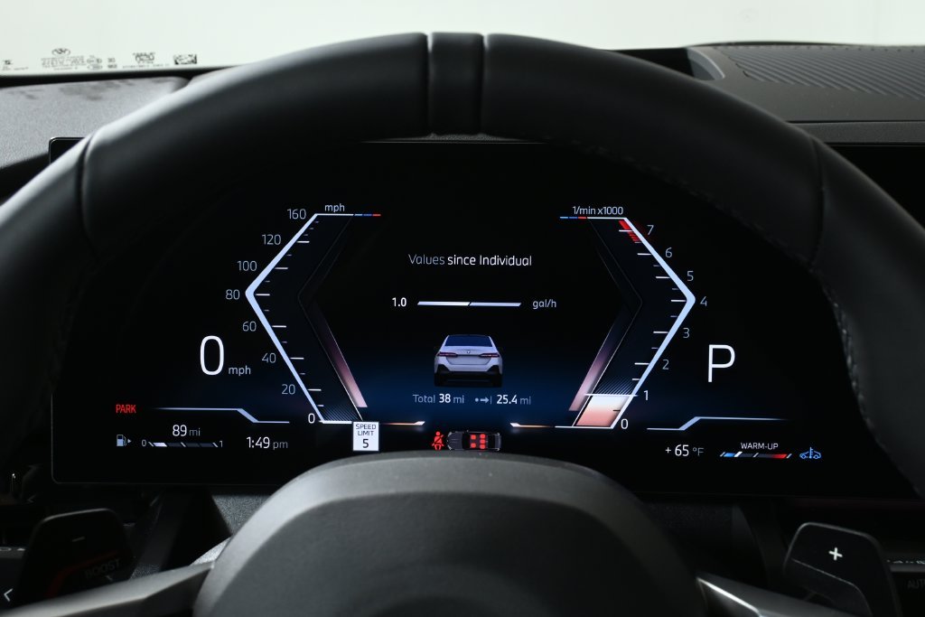 2026 BMW 5 Series 530i - Photo 18