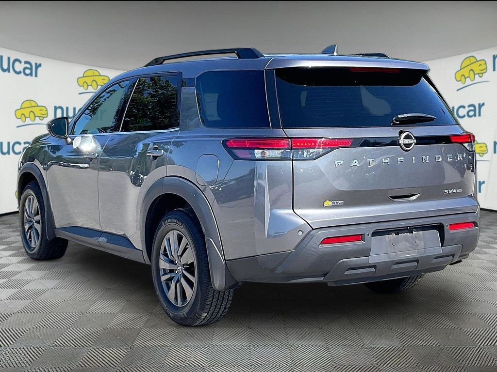 Used 2022 Gun Metallic Nissan SV image 4
