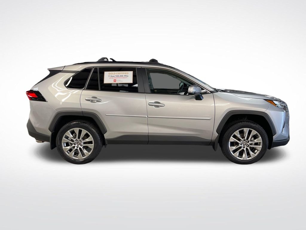 Used 2024 Silver Toyota XLE Premium image 6
