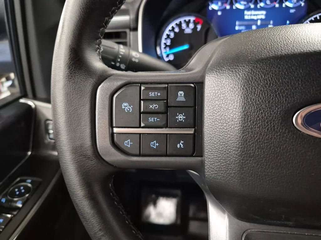 Certified Used 2023 Gray Metallic Ford XLT image 26