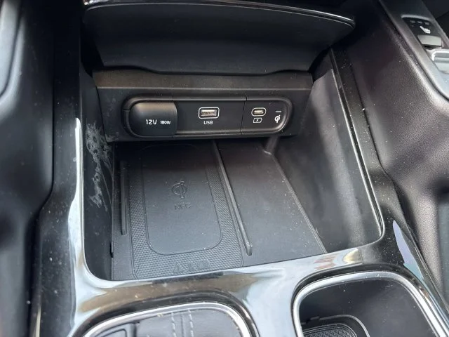 Used 2024 Black Kia SX image 43