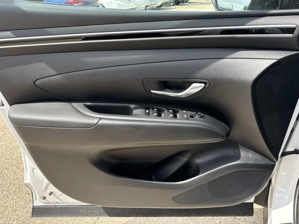 Used 2022 Gray Hyundai Blue image 18